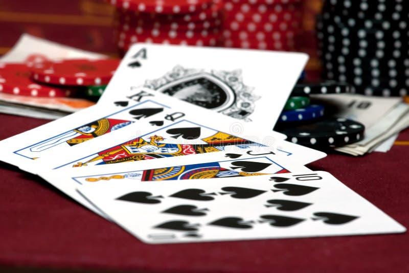 Có nên mua quần áo trên tiki không? Đánh giá chi tiết khi mua quần áo trên tiki