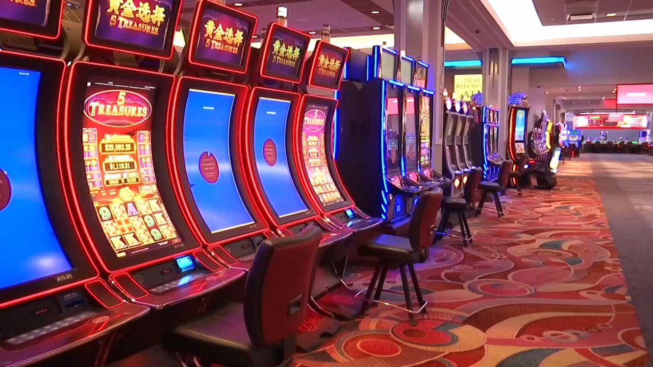 Nhận định và dự đoán bóng đá đêm nay cùng chuyên gia hàng đầu